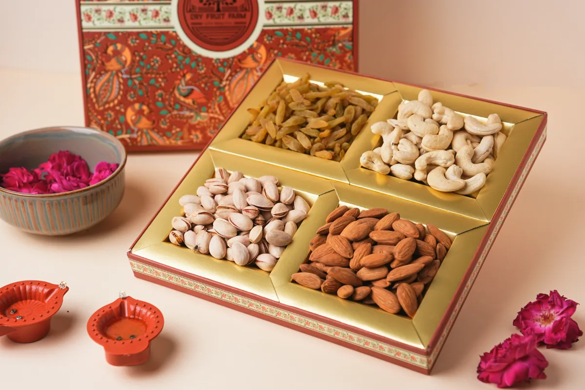 Gift Box 10 x 10 Red thumb 3